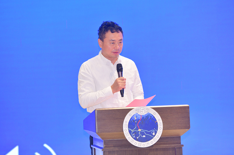 程曉院長介紹中山大學海洋學科發(fā)展情況.jpg